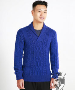 LEGIOVI Hand knitted wool sweater