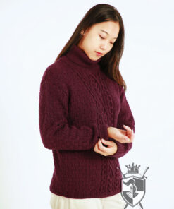 Hand-knitted wool sweater with classic pattern for women