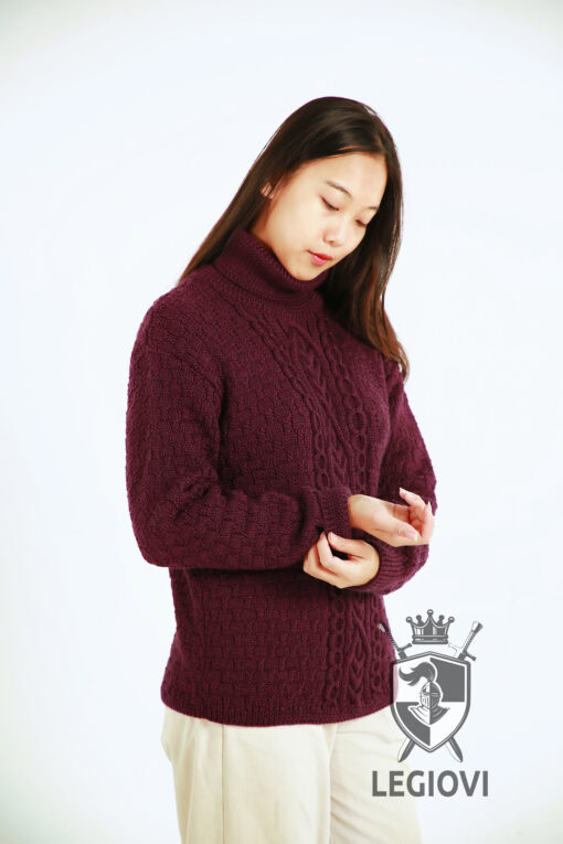 Hand-knitted wool sweater with classic pattern for women